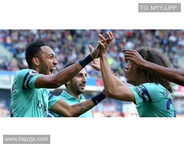 托特纳姆热刺与利物浦决赛激战回顾精彩瞬间与战术分析 托特纳姆热刺与利物浦决赛激战回顾精彩瞬间与战术分析